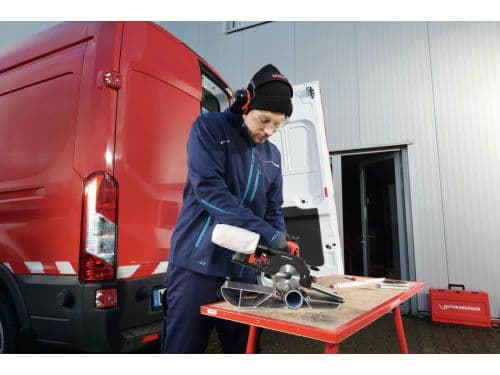 PIPECUT mini,  DURACUT Uni saw blade,  18V/4Ah CAS battery,  incl. Charger EU 6