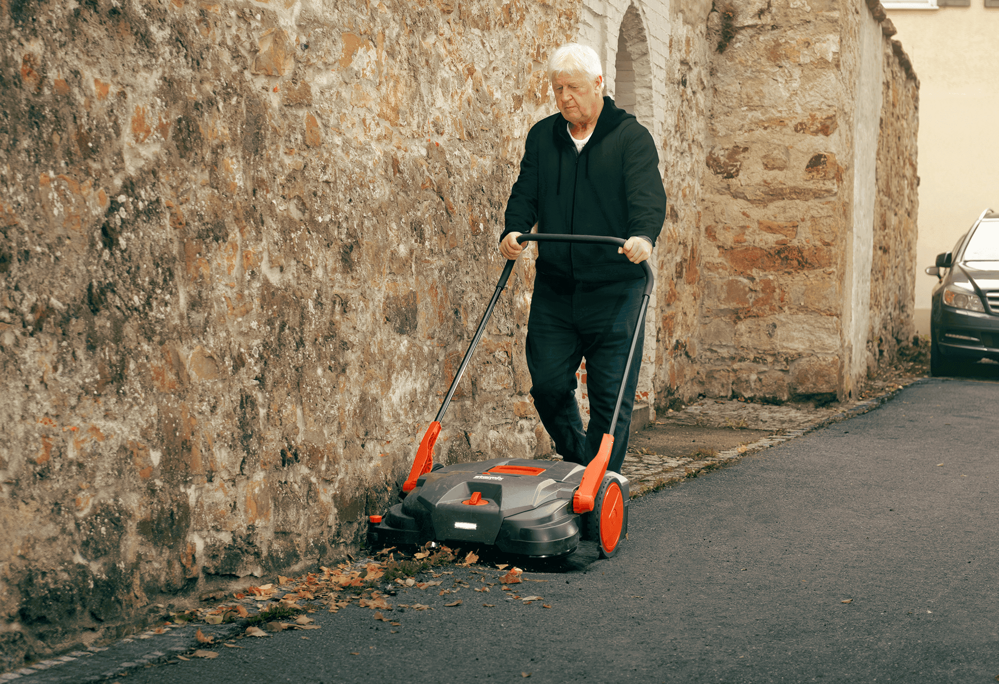 Spazzatrice manuale DuroSweep 77 Pro 18V 2