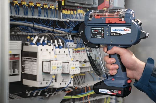 Automatisch bundelsysteem incl. twee accu's en lader, voor bundelbanden 100x2,5 7