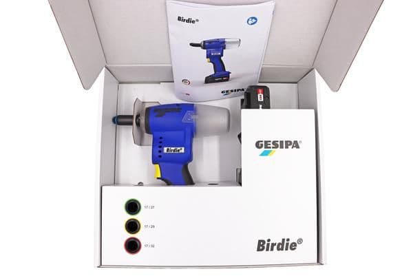 Birdie z 1 akumulatorem litowo-jonowym 2,0 Ah, 18 V i ładowarką w kartonie 2