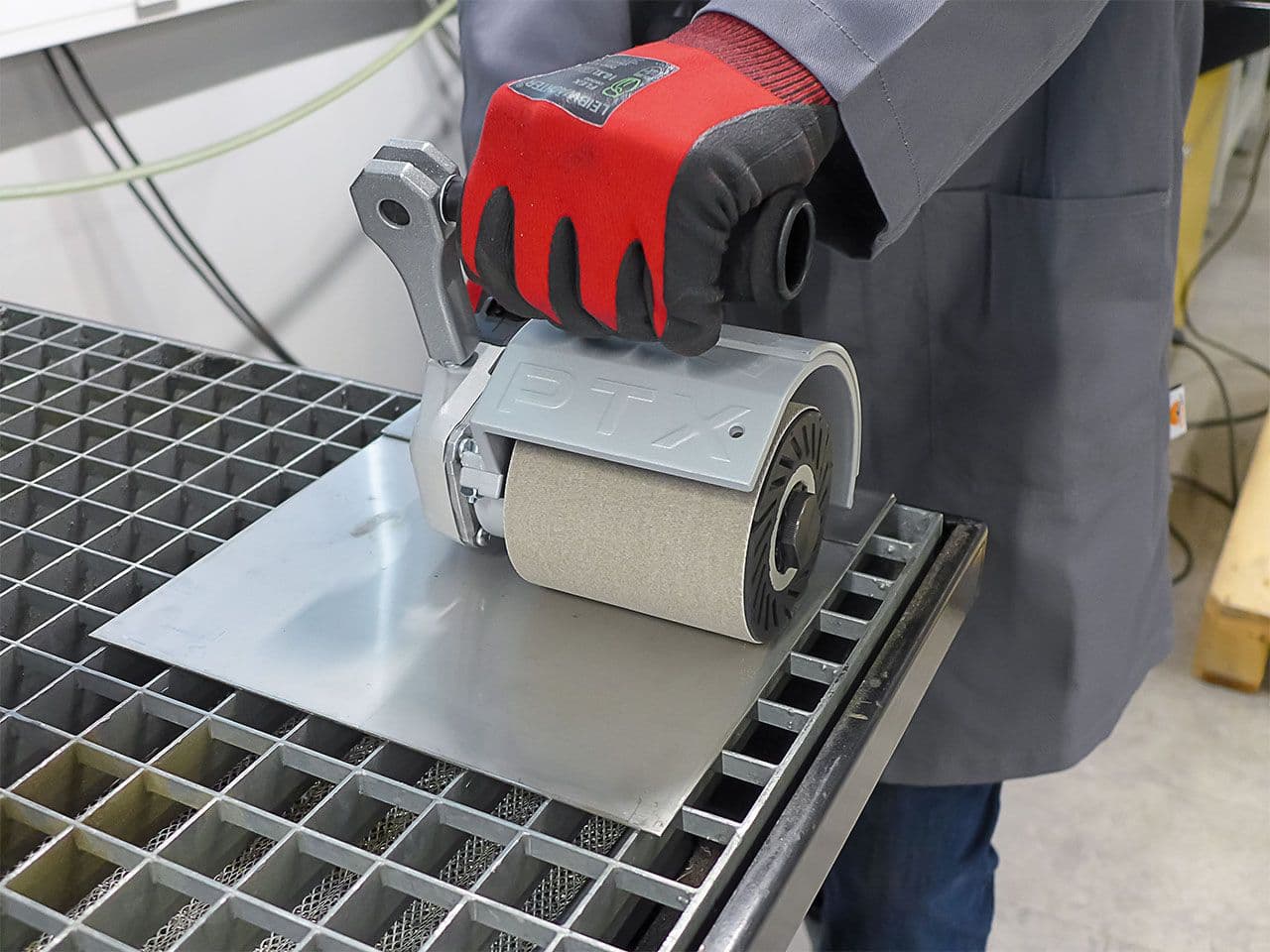 Macchina base POLY-PTX AKKU BRUSHLESS in valigetta, senza batterie, stazione di ricarica e utensili 4