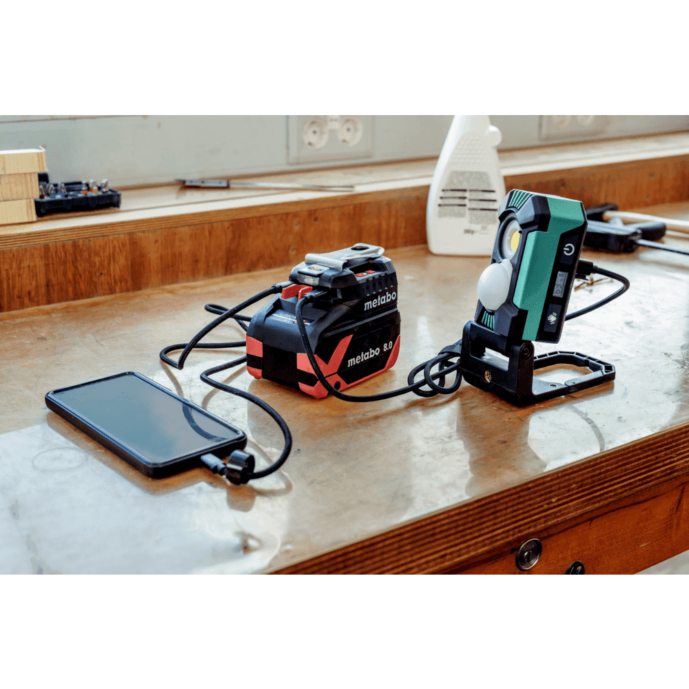 PC 18-65 (600409000) Power Charger 5