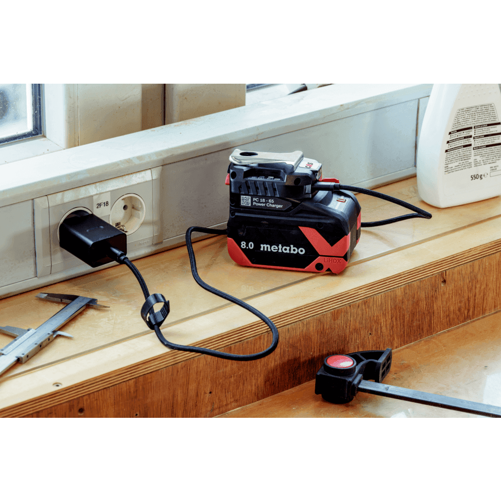 PC 18-65 (600409000) Power Charger 8