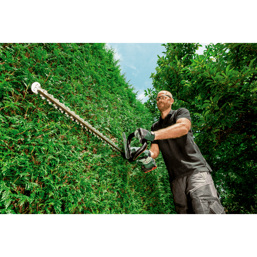 AHS 18-55 V (600463850) Akumulatorowe nożyce do żywopłotu 3