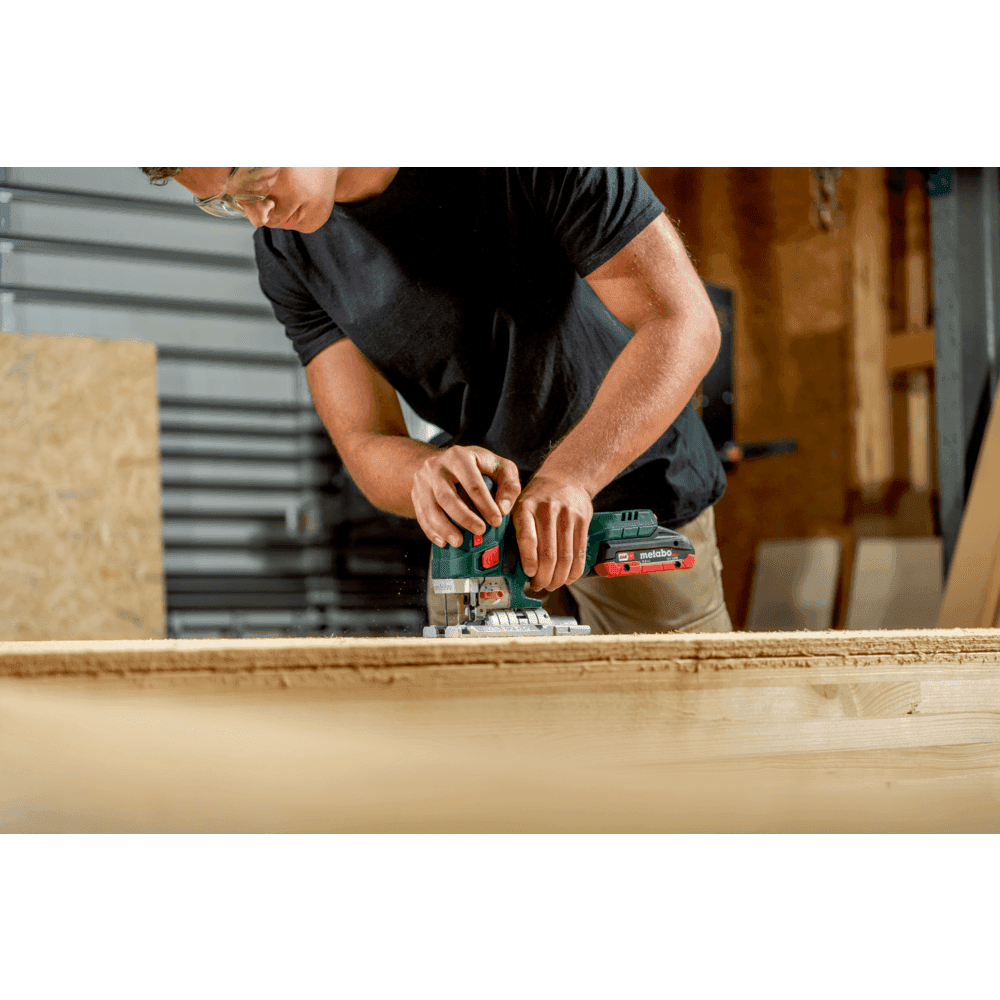 STA 18 LTX 150 BL (601502840) Scie sauteuse sans fil 3