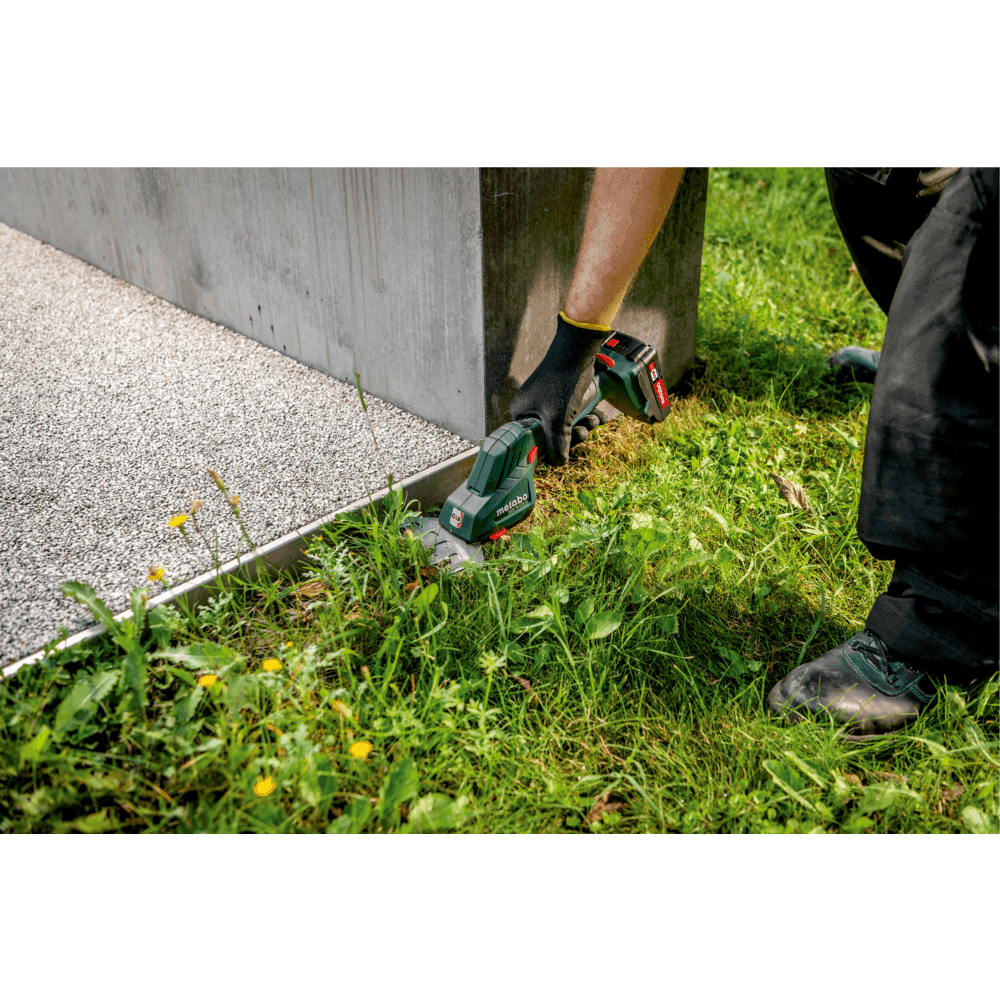 SGS 18 LTX Q (601609840) Cordless shrub and grass shears 3