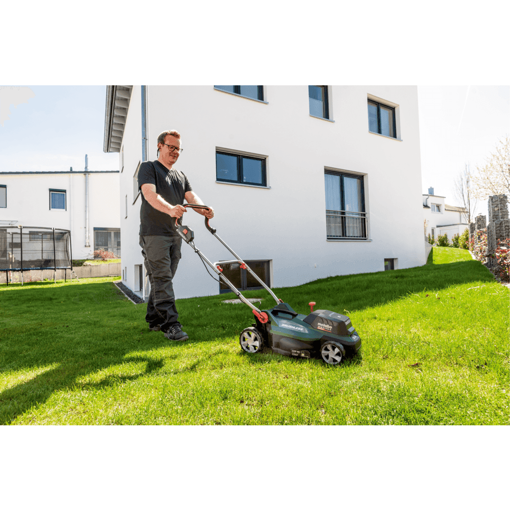 RM 36-18 LTX BL 36 (601716850) Cordless lawn mower 2