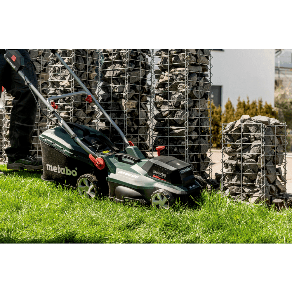 RM 36-18 LTX BL 36 (601716850) Cordless lawn mower 3