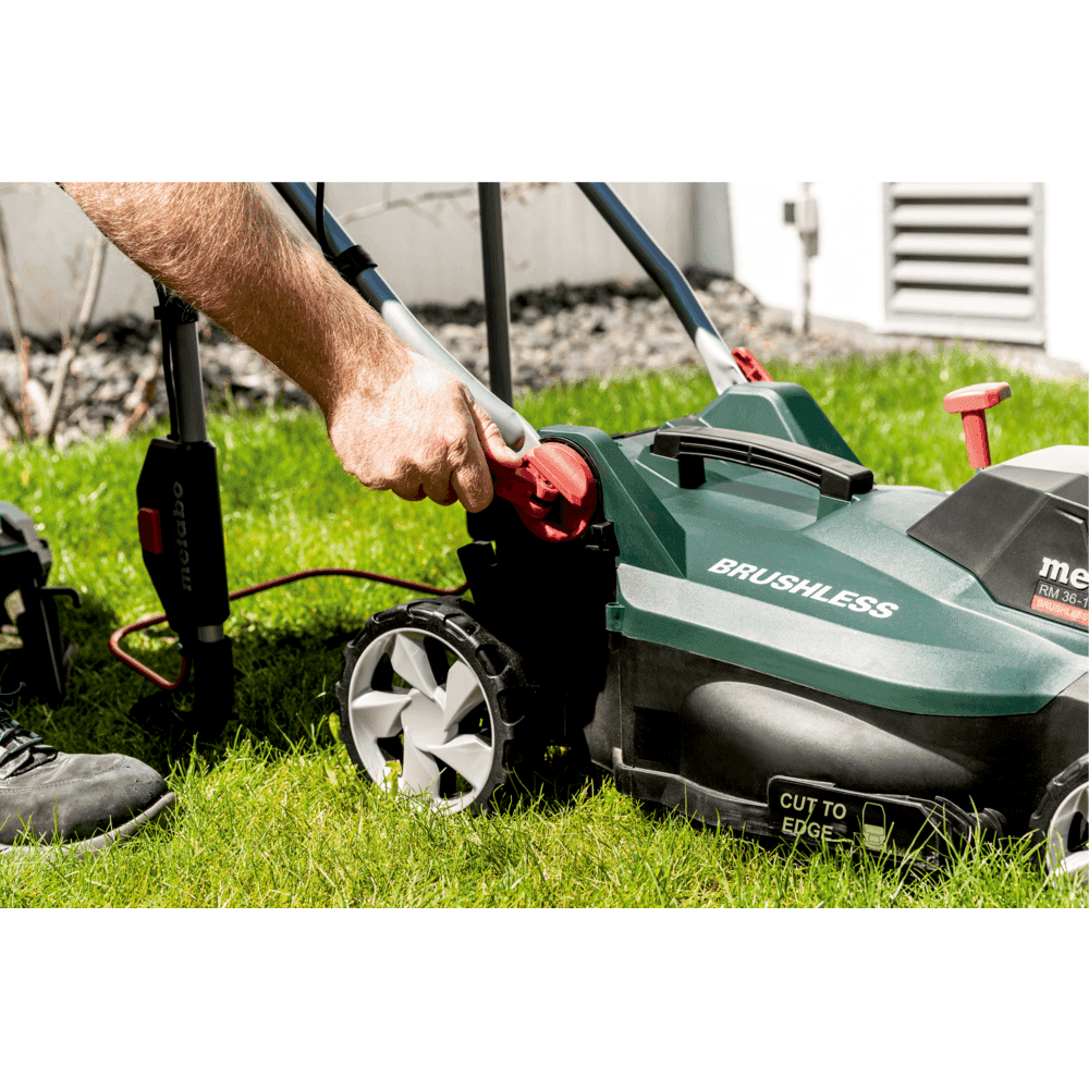 RM 36-18 LTX BL 36 (601716850) Cordless lawn mower 9