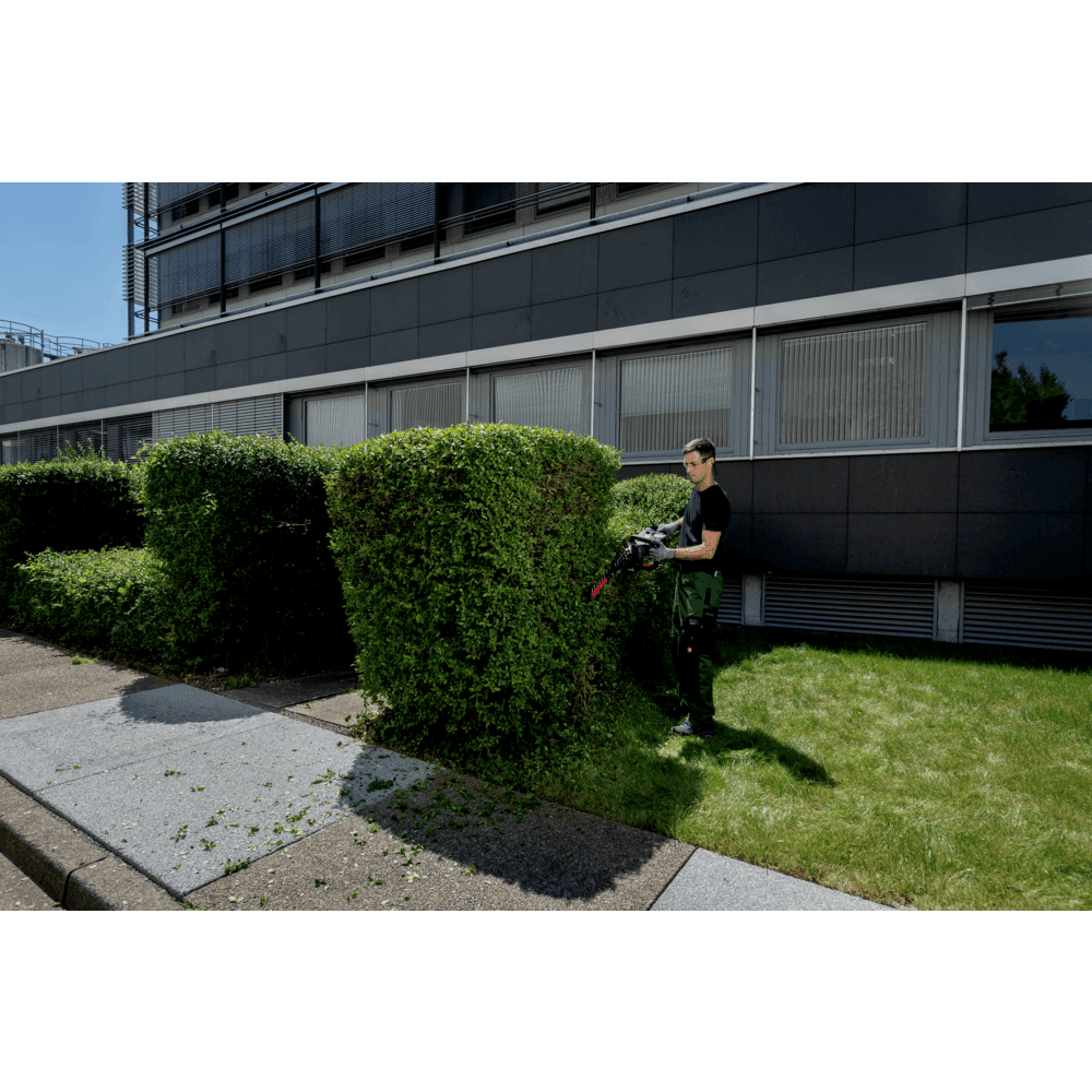 HS 18 LTX BL 65 (601723850) Akumulatorowe nożyce do żywopłotu 9