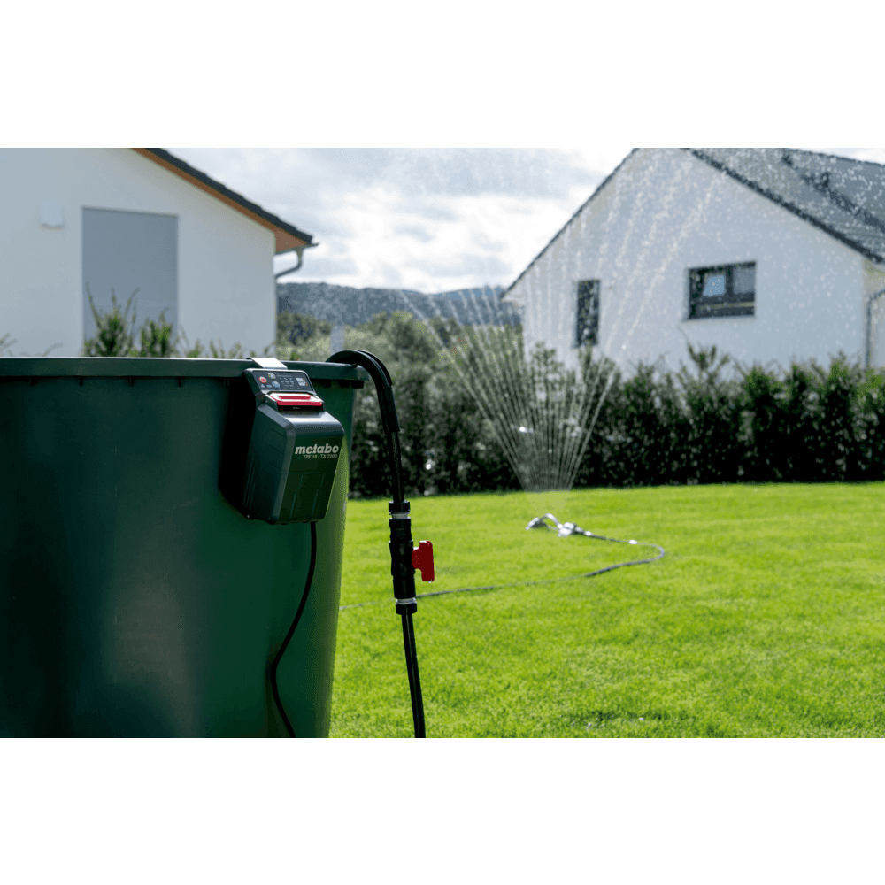 TPF 18 LTX 2200 (601729850) Accu-dompel- en regentonpomp 6