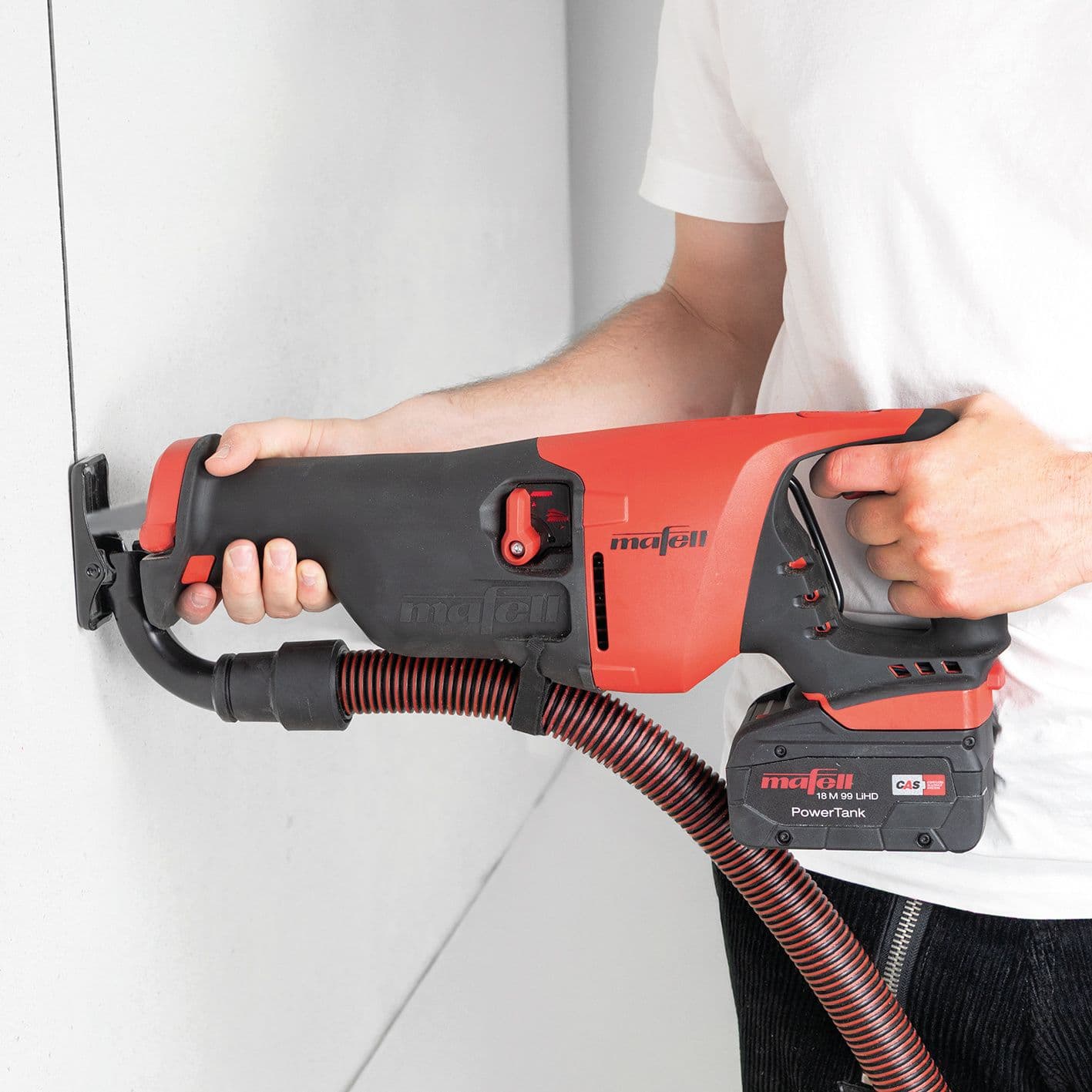 Scie sabre sans fil RS 32-18 PURE dans le coffret L-MAX3 3
