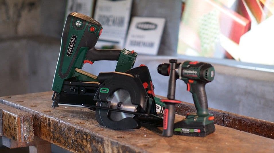 HOLZBAU-SET-RKP-E - (EINZELSCHUSS) Setinhalt: PKT-8-RKP100 Hybridnagler, 4